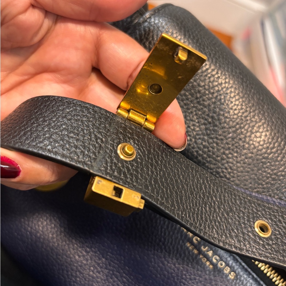 Marc Jacobs Black and Blue Crossbody Bag - Picture 11 of 16